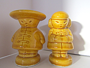 Vintage Chinnese Boy And Girl Salt & Pepper Shakers