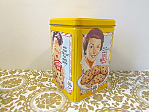 Vintage Nestle Morsels Toll House Cookie Tin