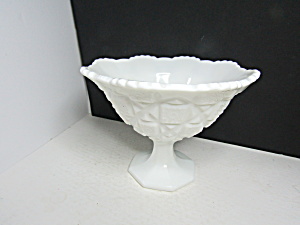 Vintage Westmoreland Milk Glass Old Quilt Pattern Bowl