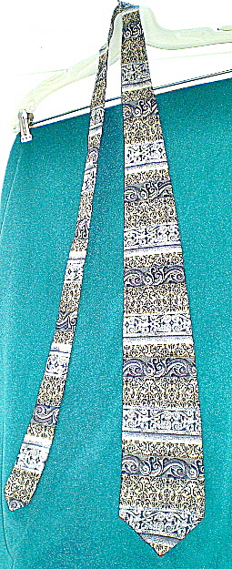 Guy Laroche Tie Vintage 100% Silk