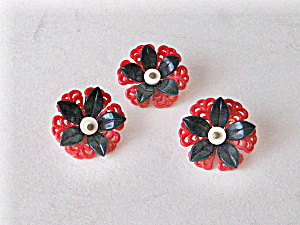 Vintage 1930 Buttons Red Plastic