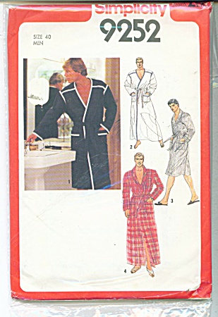 Vintage Simplicity Mens Wrap Robe 9252
