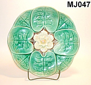 8 3/4&quot; Majolica Water Lily Plate