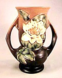 7&quot; Roseville Water Lily Vase