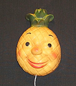 7&quot; Pineapple Face String Holder