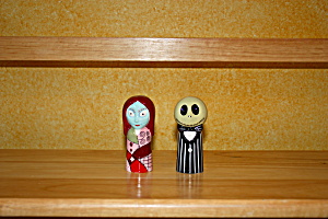 Nbc Sally And Jack Salt And Pepper Shaker