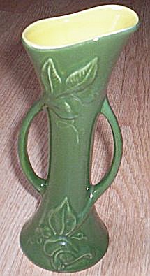 Red Wing Vase #1361 Green