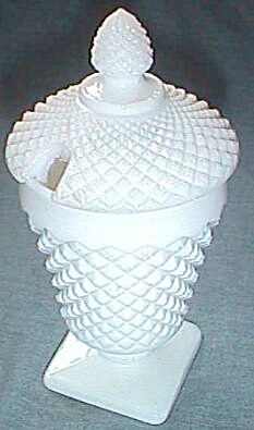 Westmoreland English Hobnail Footed Covered Honey Pot
