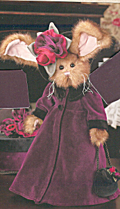 Bearington Collectible Rabbit Tiffany Teabeary