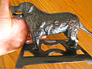 Antique Hubley Cast Iron Dog Nutchopper