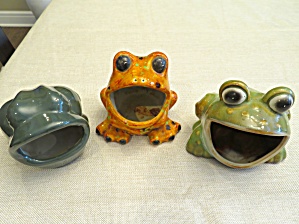 Vintage Frog Trio