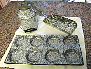 Graniteware Antique Pans