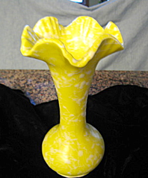 Shawnee Pottery Cameo Vase