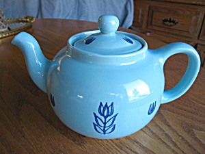 Cronin Blue Tulip Vintage Teapot
