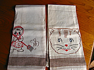 Vintage Embroidered Linen Cat Towels