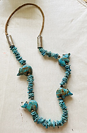 Vintage Native American Turquoise Bear Fetisch Necklace