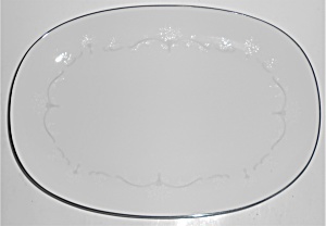 Noritake Porcelain China Whitebrook 6441 Platinum 13''