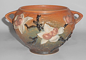 Roseville Art Pottery Magnolia #665-4'' Jardiniere