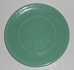 Garden City Pottery Plain Ware Green 7-3/4&quot; Plate