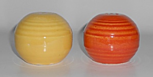 Vintage Bauer Pottery Monterey Ring Orange / Yellow Sal