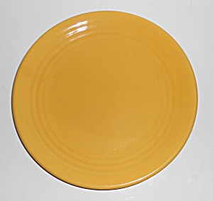 Vintage Bauer Pottery Ring Ware Yellow 9.5'' Plate