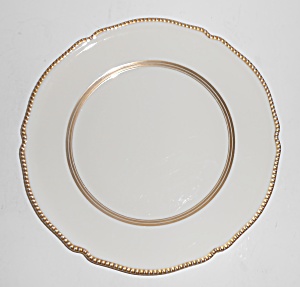 Castleton Fine China Gold Royal Luncheon Plate