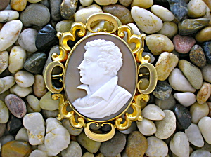 Antique Pinchbeck Gold Ornate Cameo Lord Byron