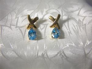 10k Gold And 5ct Blue Topaz Pierced Earrings