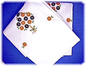 Embroidered Cotton Pillow Cases 1 Pair