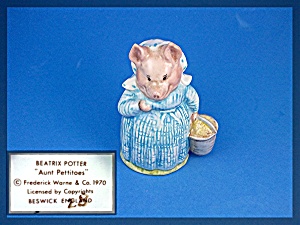 Beatrix Potter Figure, Aunt Pettitoes Beswick England