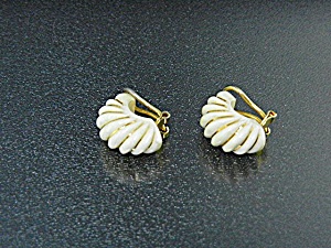 14k Gold Bone Ivory Clip Earrings 50s