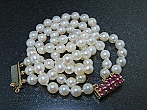 14k Gold Ruby 3 Rows 5.2mm Pearls Bracelet