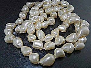 Troca Pearls Hand Knotted 34 Inch