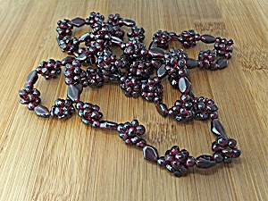 Necklace Garnet Beads Clusters