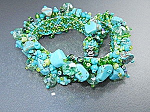 Turquoise Crystal Beads Bracelet Magnetic Clasp