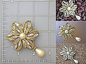 Vintage Brooch, Pin Brushed Goldtone, Pearl Crystals