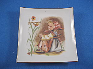 Holly Hobbie Square Hanging Plate