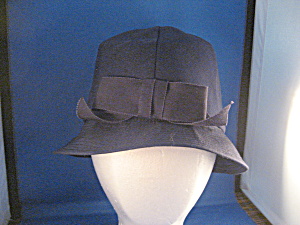 Blue Cloth Hat With Bow In Front