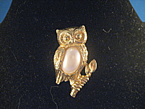 Avon Owl Pin