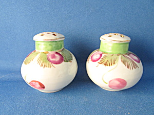 China Salt And Pepper Shakers