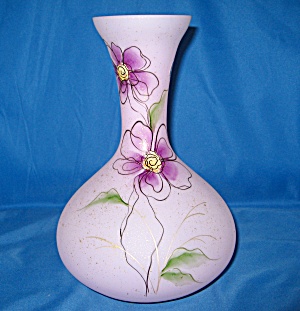 Fenton Lavender Opaque Winsome Garden Vase