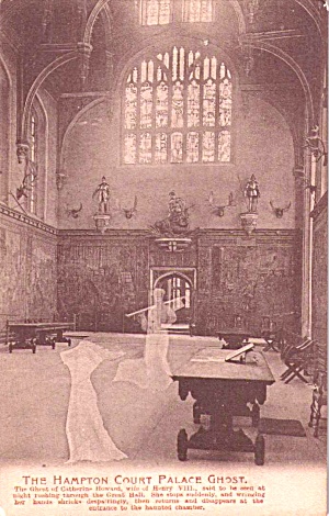 The Hampton Court Palace Ghost Postcard P38188