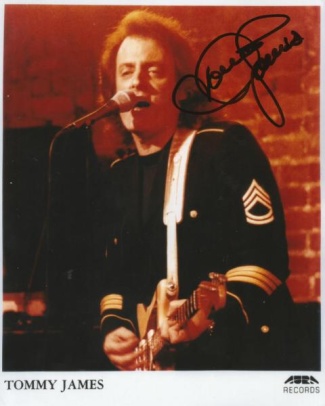 Autograph, Singer Tommy James
